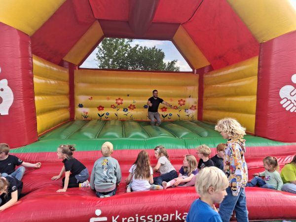 Foto 37 von 269